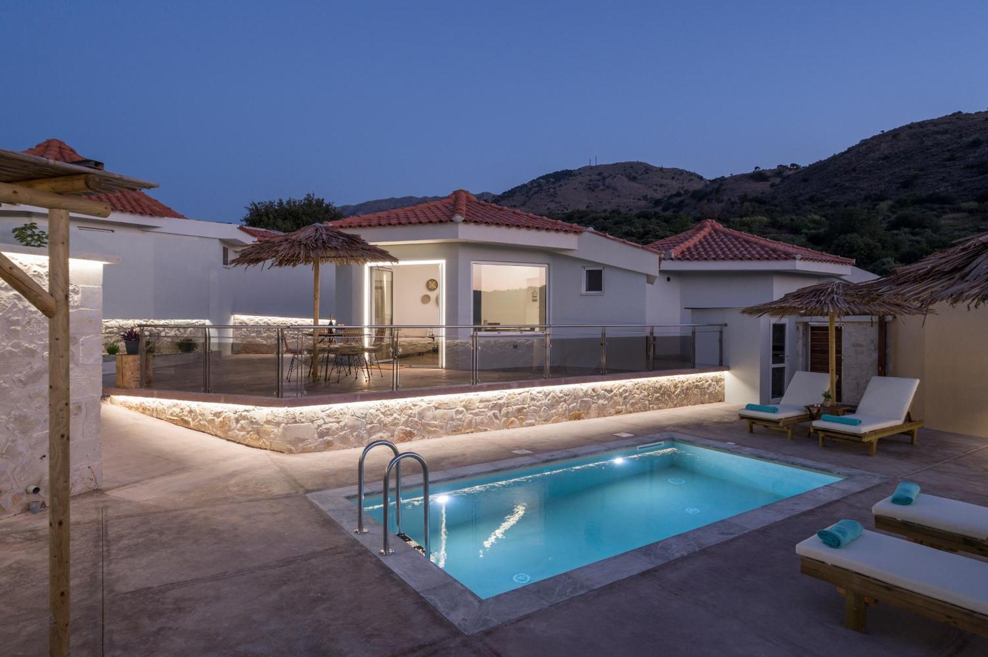 Ilios Villa *