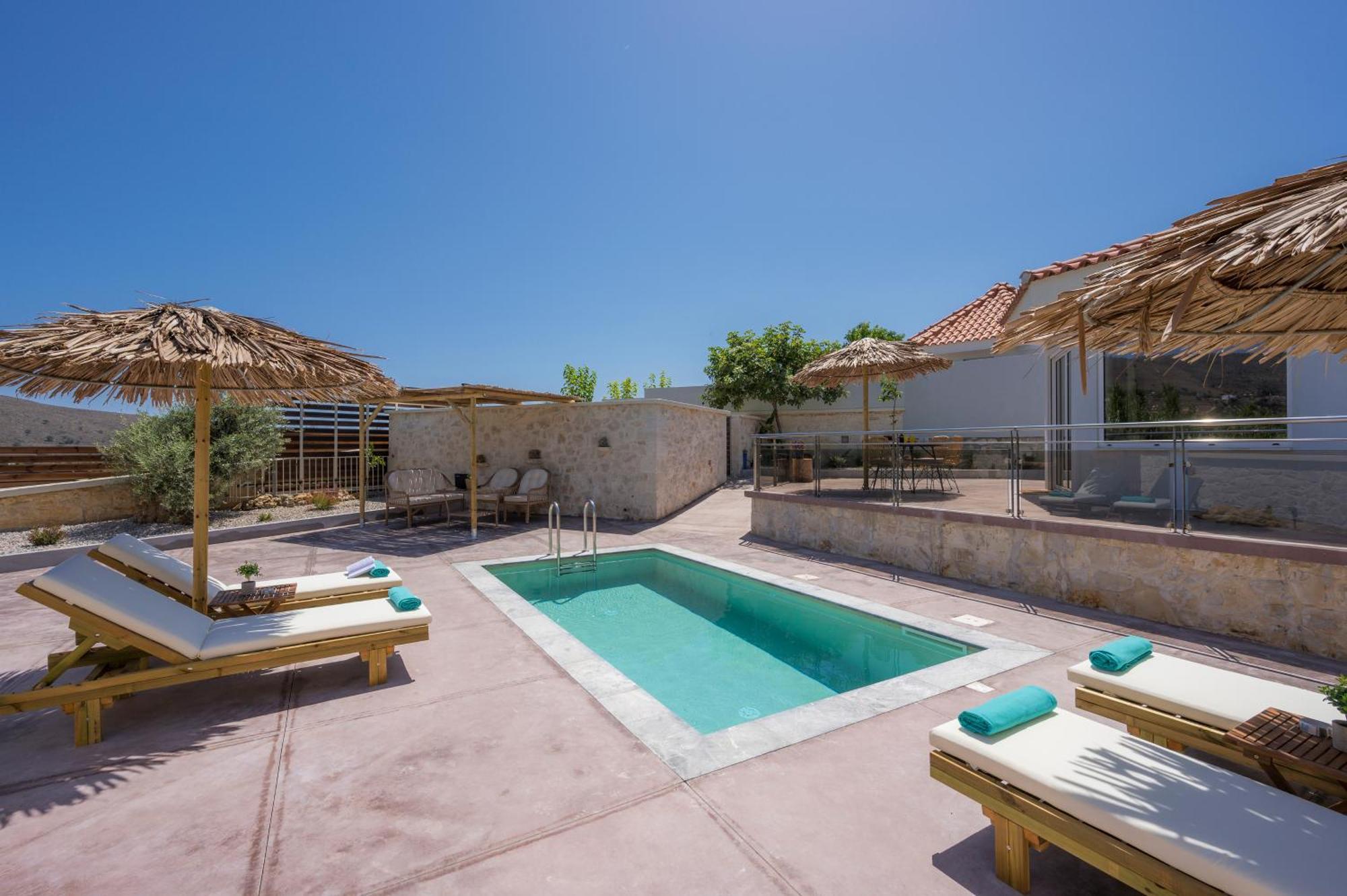 Ilios Villa *