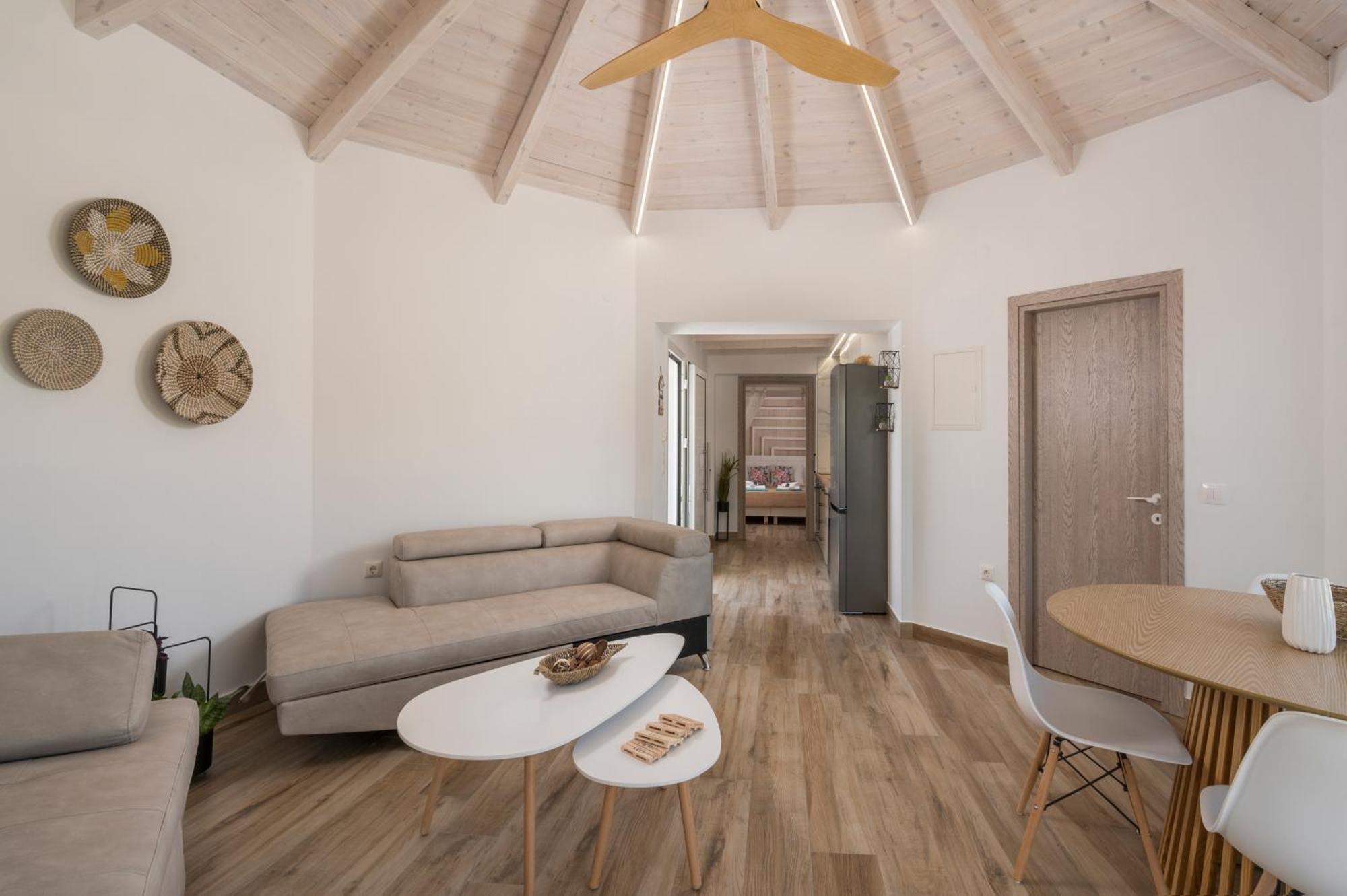 Ilios Villa